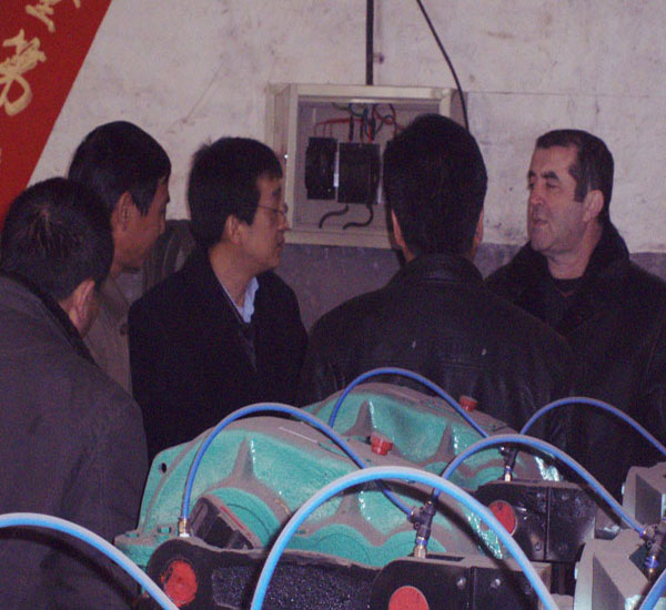 美國(guó)友人在我廠